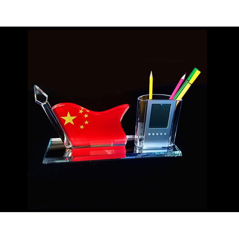 水晶红旗笔筒建党党员党徽办公桌摆件红旗定制水晶党旗笔筒纪念品